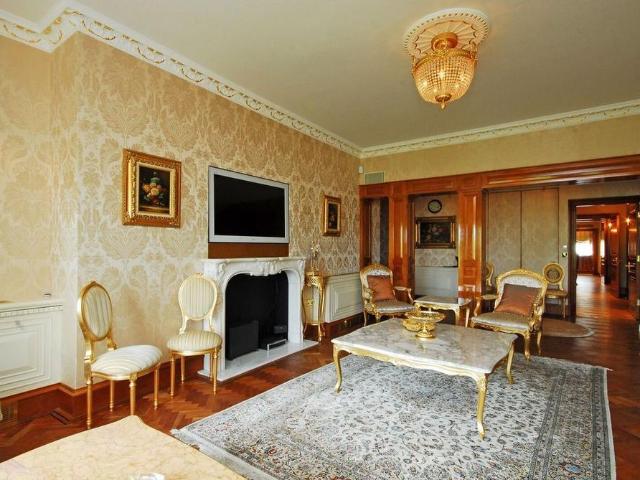 Apartment for rent in South Kensington, Greater London