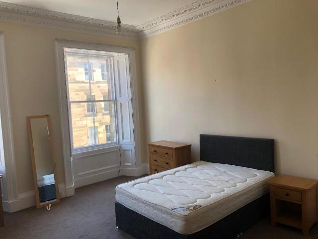 Apartment for rent in Southside, Scotland
