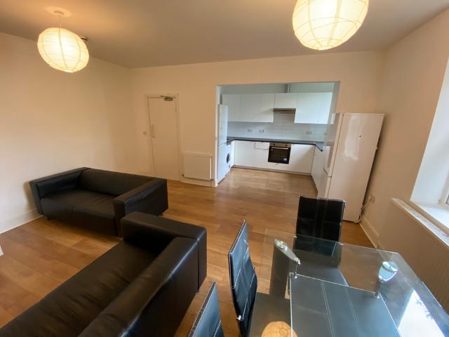 Apartment for rent in Hyde Park, West Yorkshire