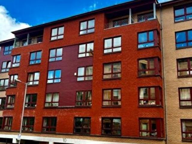 Apartment for rent in Hillhead, Scotland