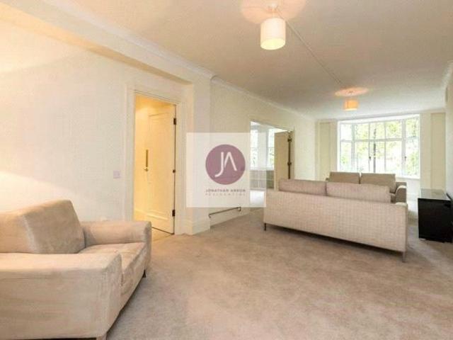 Apartment for rent in St. John's Wood, Greater London