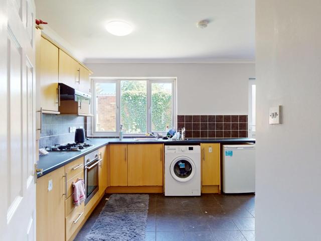 Apartment for rent in London Borough of Croydon, Thornton Heath