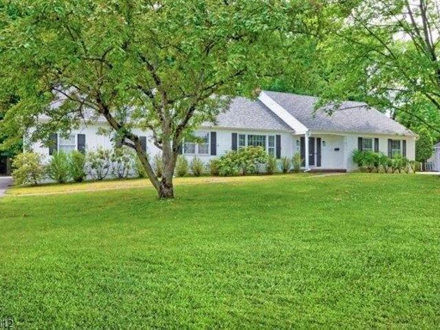 House for sale in Florham Park, New Jersey