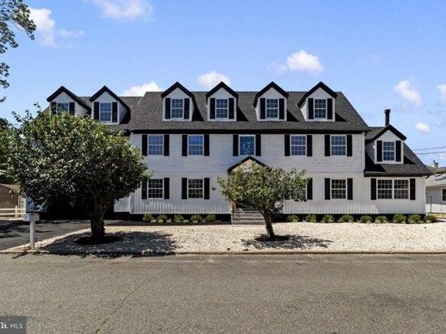 House for sale in Lanoka Harbor, New Jersey