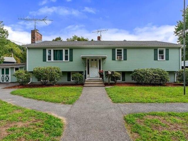 House for sale in Framingham, Middlesex County