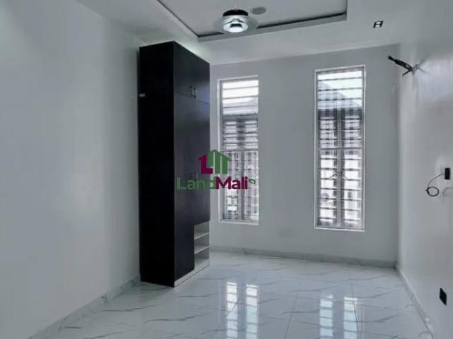Property for sale in Eti Osa, Abuja