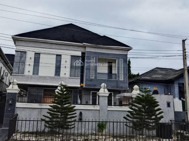 House for sale in Eti Osa, Lagos