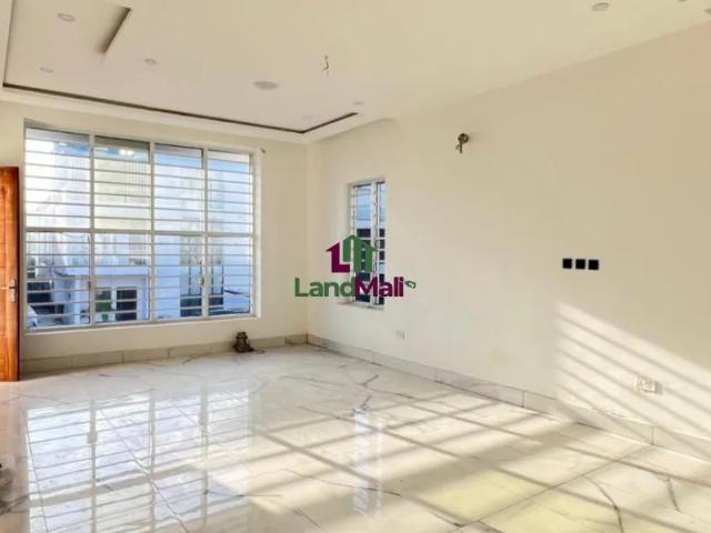 Property for sale in Eti Osa, Abuja