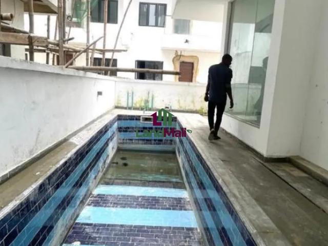 Property for sale in Eti Osa, Abuja