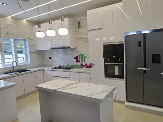 Property for sale in Eti Osa, Abuja