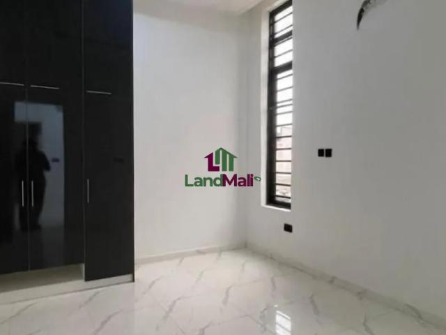 Property for sale in Eti Osa, Abuja