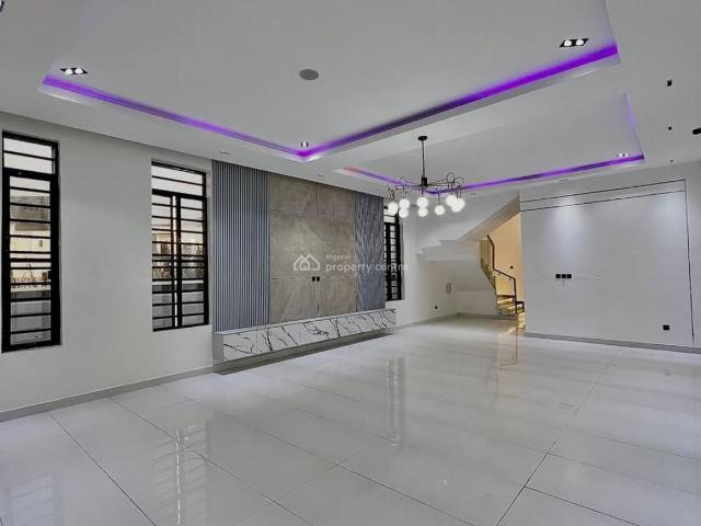 Detached duplex for sale in Eti Osa, Lagos