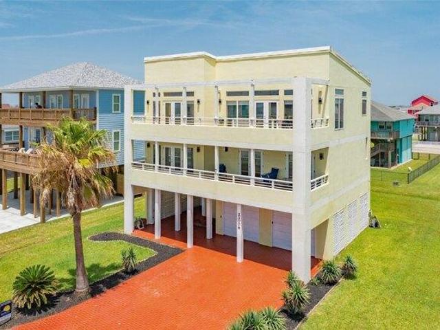House for sale in Galveston, Texas