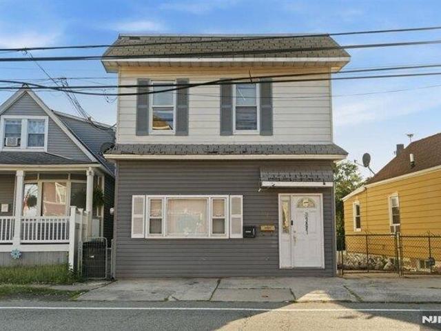 House for sale in Garfield, New Jersey