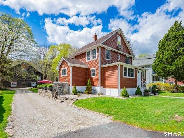 House for sale in Glastonbury, Connecticut