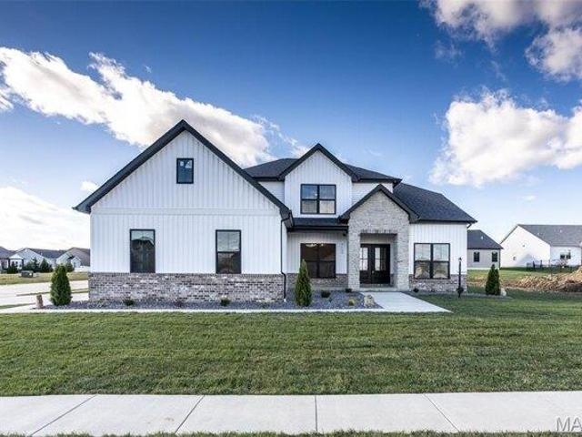 House for sale in Glen Carbon, Illinois