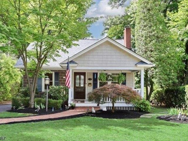 House for sale in Glen Rock, New Jersey