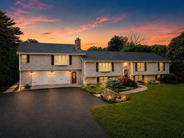 House for sale in Grafton, Massachusetts