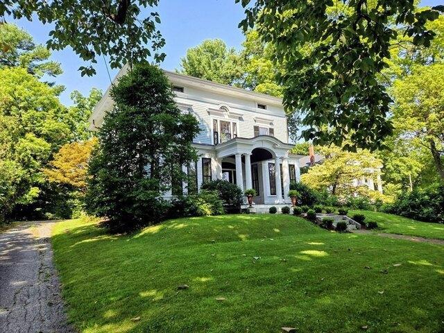 House for sale in Grafton, Massachusetts