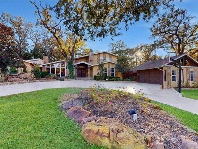 House for sale in Grapevine, Texas