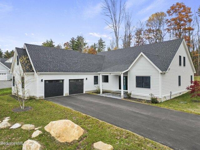 Condo for sale in Berkshire, Massachusetts