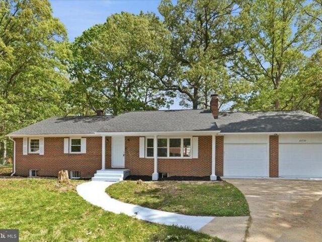 House for sale in California, Maryland