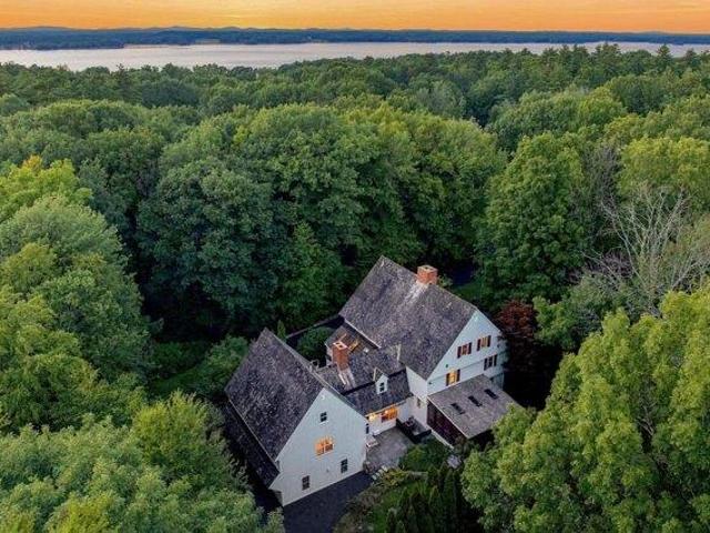 House for sale in New Hampshire