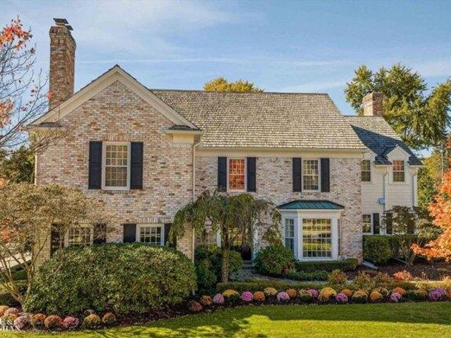 House for sale in Grosse Pointe, Michigan