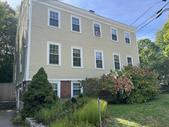 House for sale in Hallowell, Maine