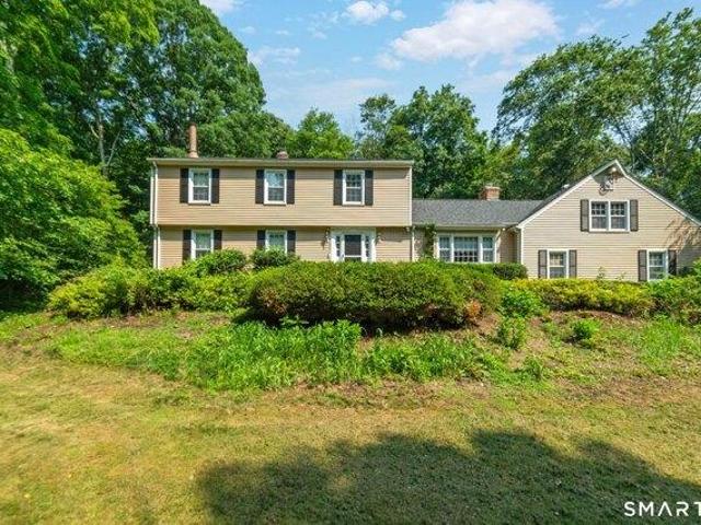 House for sale in Hamden, Connecticut
