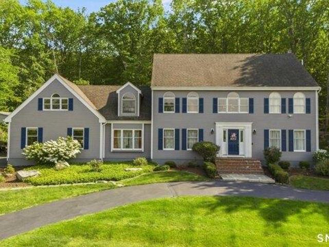 House for sale in Hamden, Connecticut