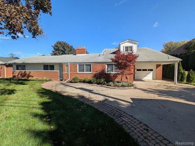 House for sale in Harrison Township, Michigan
