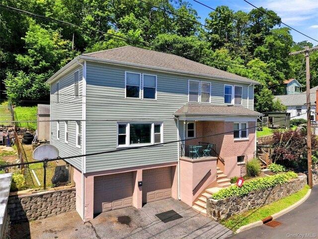House for sale in Highland Falls, New York