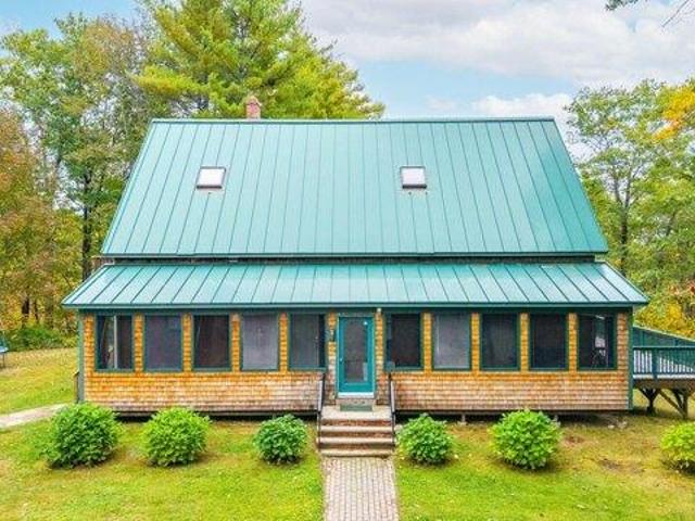 House for sale in Hollis, York County