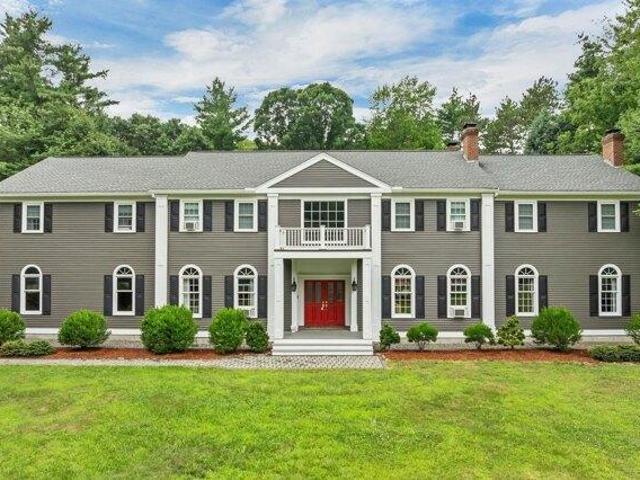 House for sale in New Hampshire