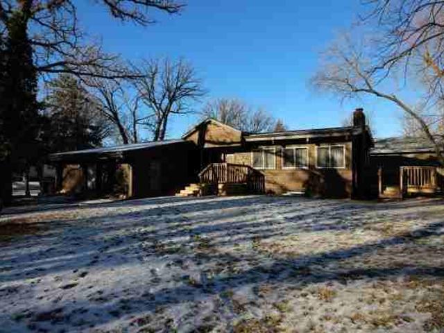 House for rent in East St. Paul, Manitoba
