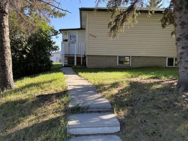 House for rent in Northwest, Alberta