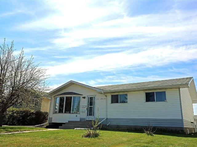 House for rent in Wedgewood, Alberta