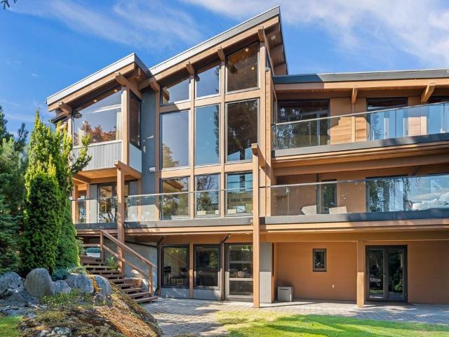 House for rent in West Vancouver, British Columbia
