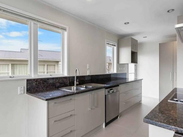 House for rent in Wairau Valley