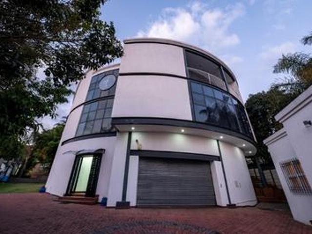 House for sale in Johannesburg, City of Johannesburg Metropolitan Municipality