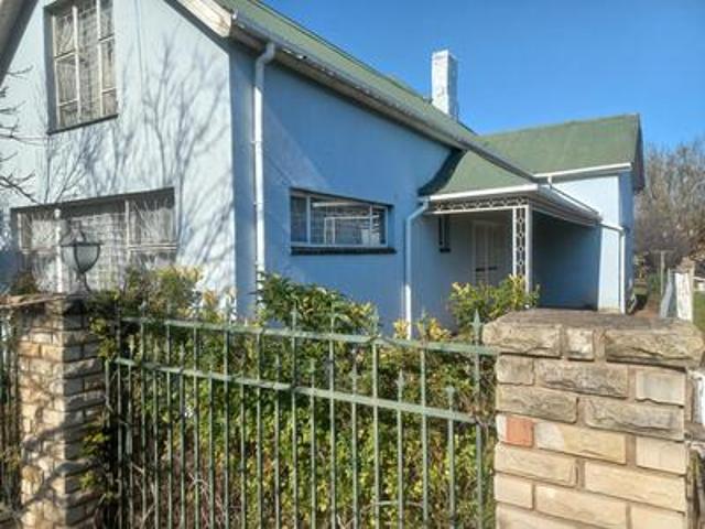 House for sale in Queenstown, Eastern Cape