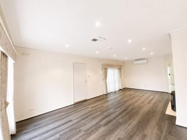 House for rent in Kialla, Victoria