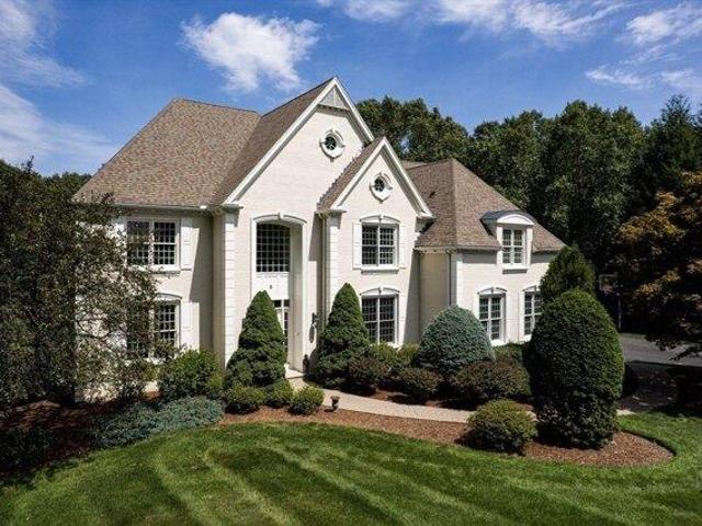 House for sale in Hopkinton, Massachusetts