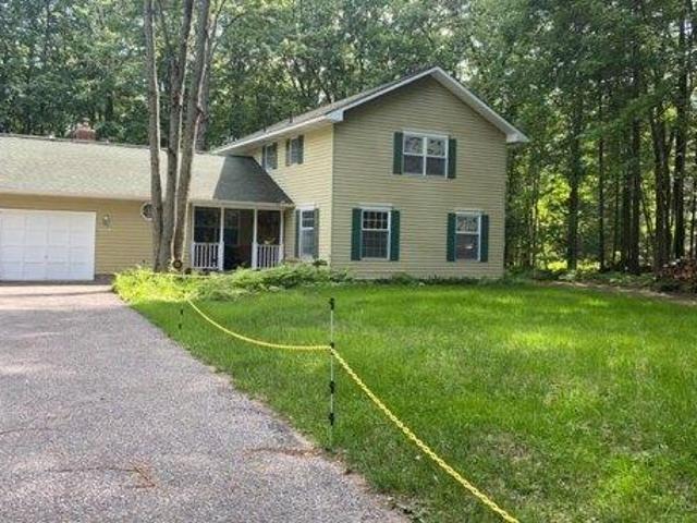 House for sale in Houghton Lake, Michigan