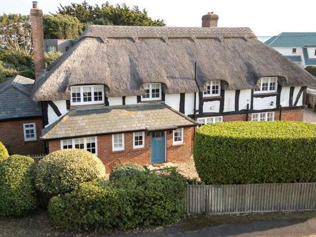 House for sale in Milford-on-Sea, Ashurst Bridge