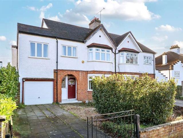 House for sale in Surbiton, Greater London
