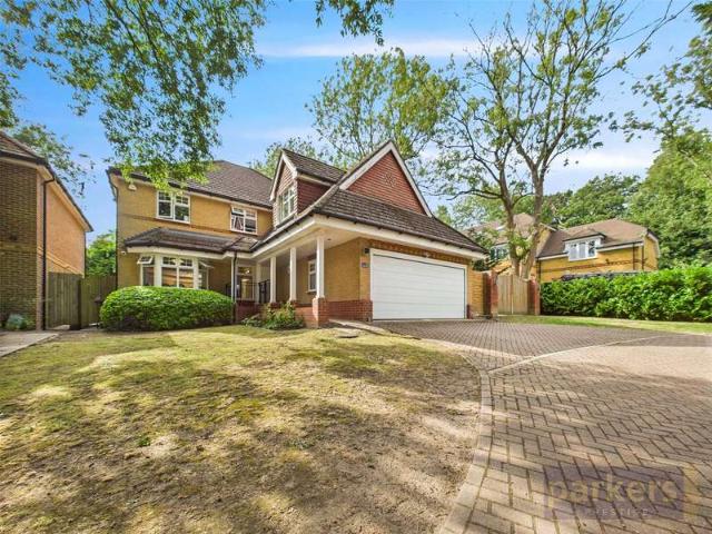 House for sale in Shinfield