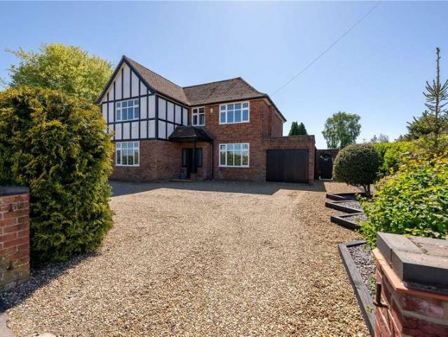 House for sale in Crostwick, Norfolk