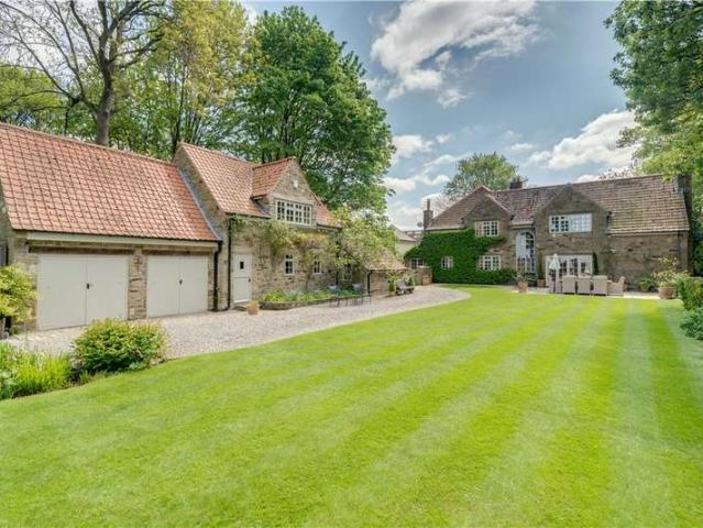 House for sale in Monk Fryston, Lumby